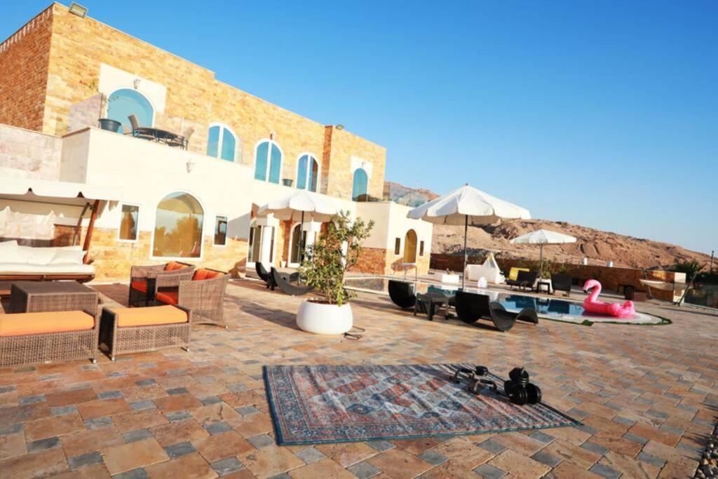 Villa Sea Breeze Sweimeh Buitenkant foto