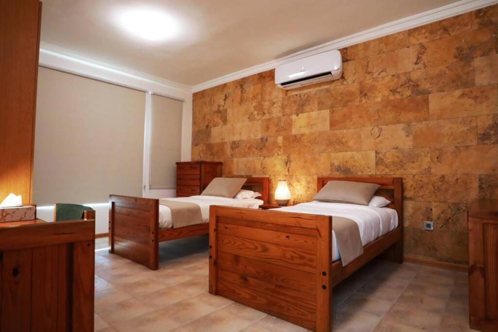 Villa Sea Breeze Sweimeh Buitenkant foto